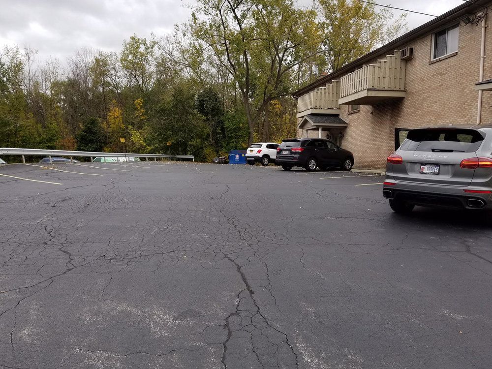 1293 Union Rd, West Seneca, NY 14224